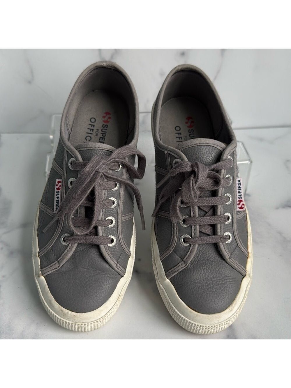 Superga Leather Lace Up Sneaker Gray Size W6.5, M5 Unisex